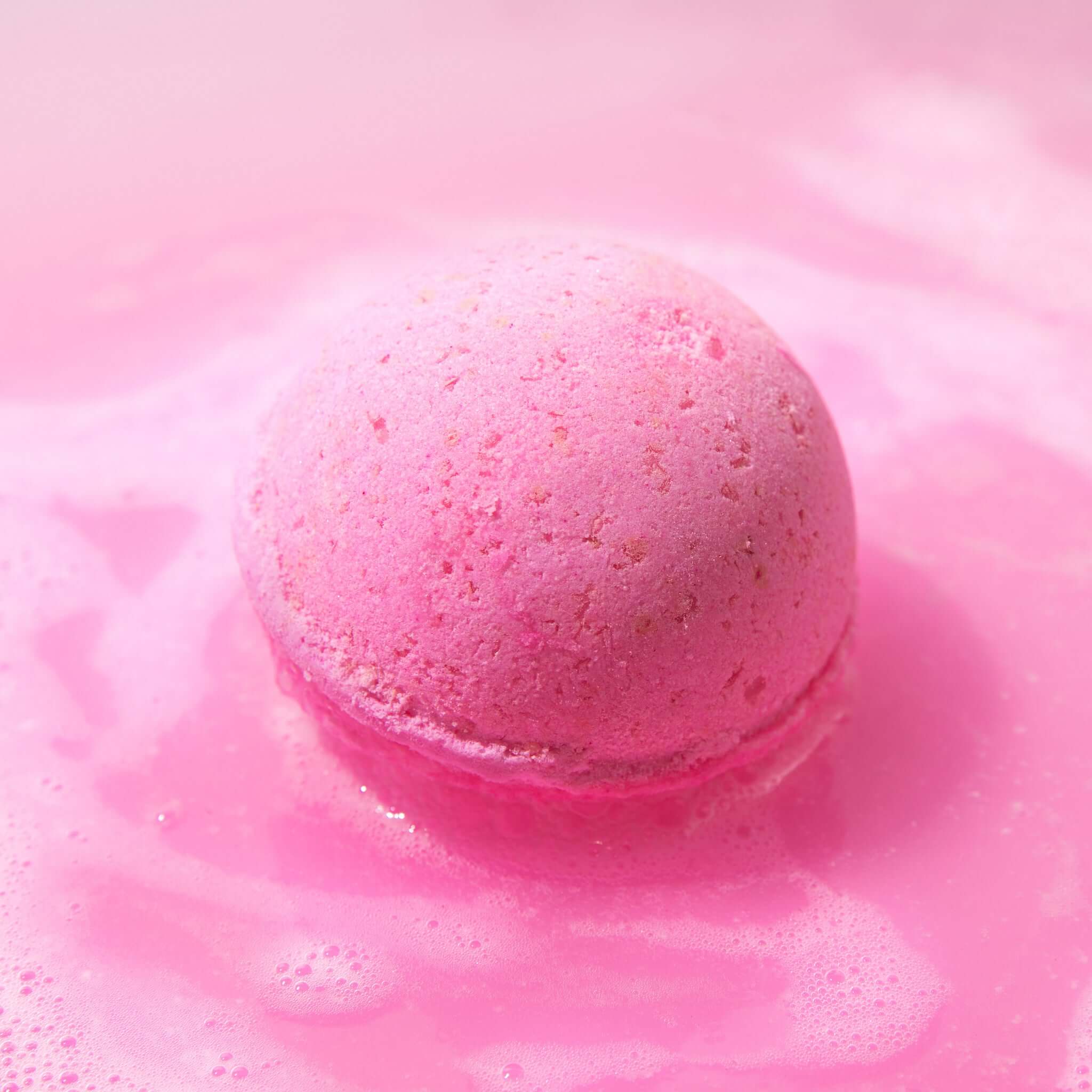 Tub Therapy CBD bath bomb in Cotton Candy scent with 100mg full-spectrum CBD