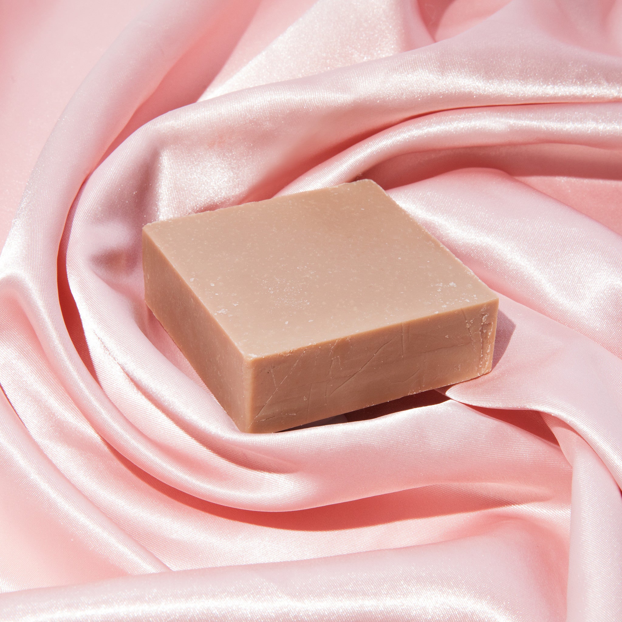 Tub Therapy Soaperstar CBD Soap in Oatmeal Milk & Honey