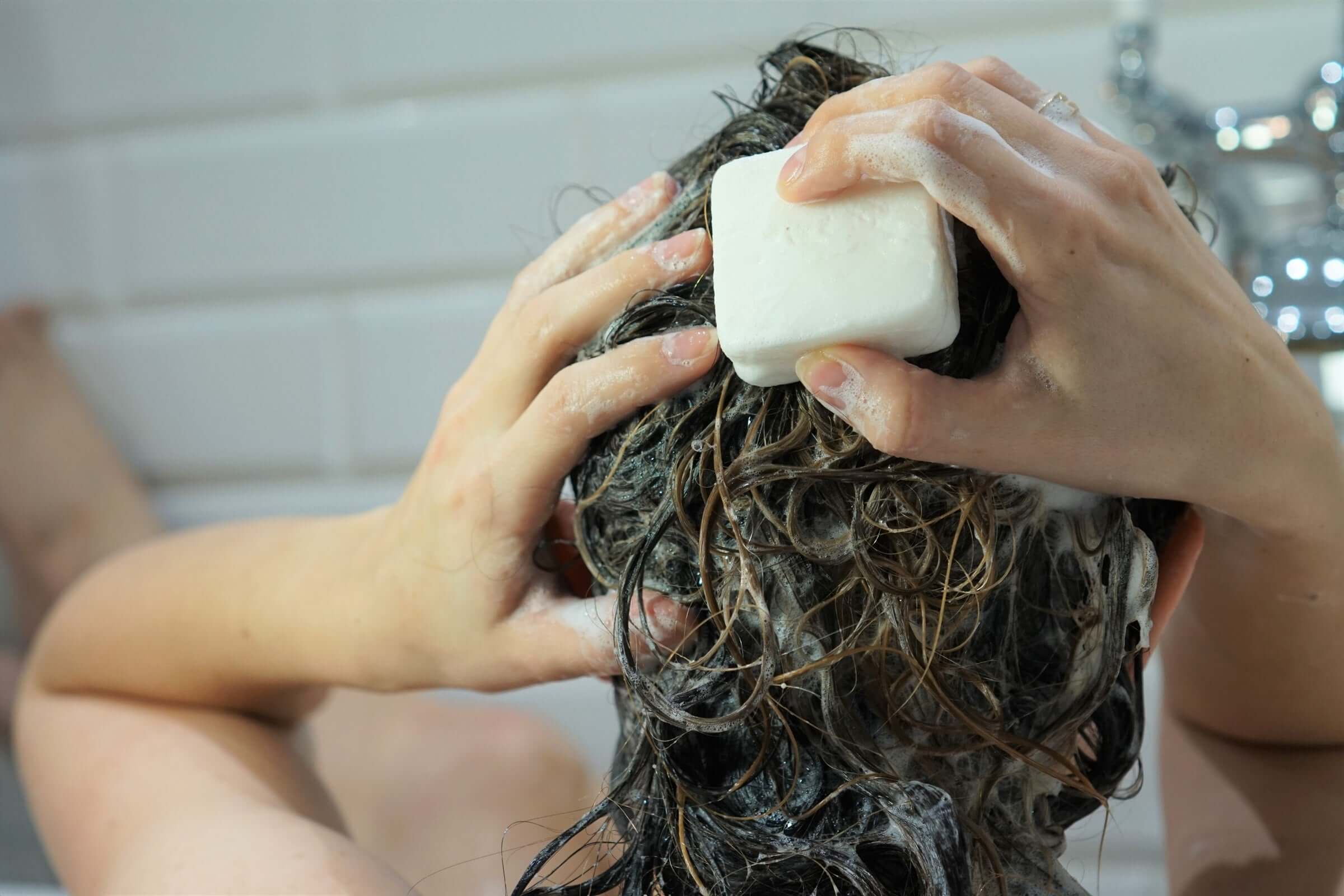Tub Therapy | Shampoo MIA: Is it ok to wash hair with soap?