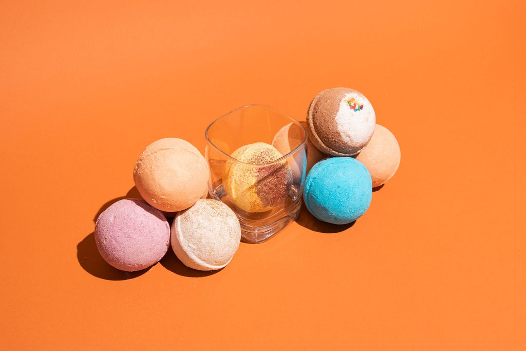 An Insider's Guide to The Best Bath Bombs - Tub Therapy