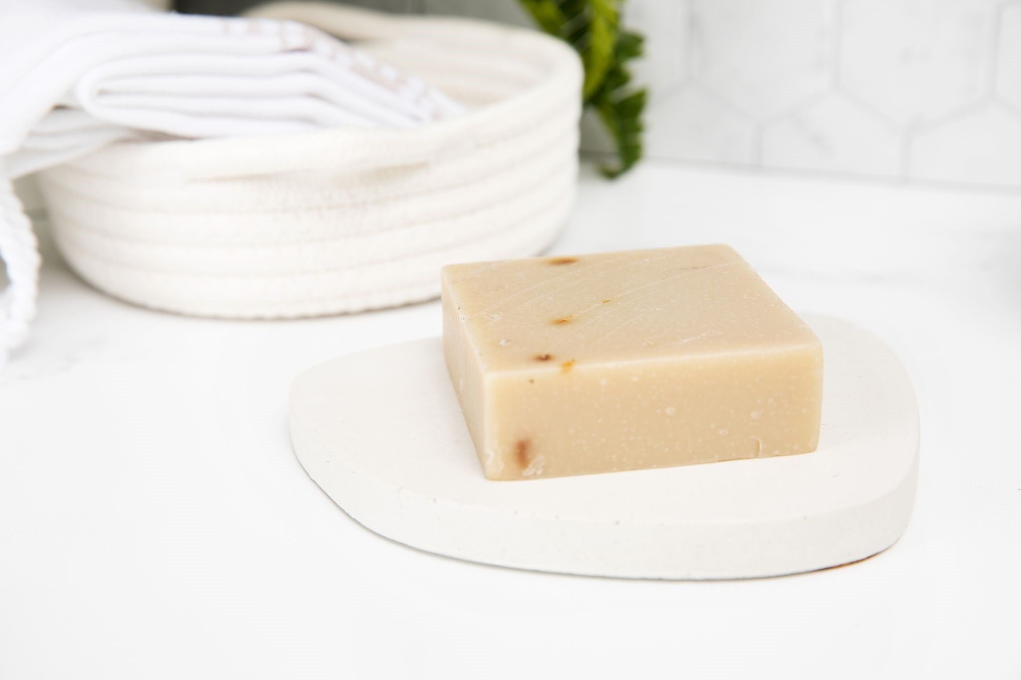 Suds Session: 10 Benefits of Using CBD Soaps - Tub Therapy